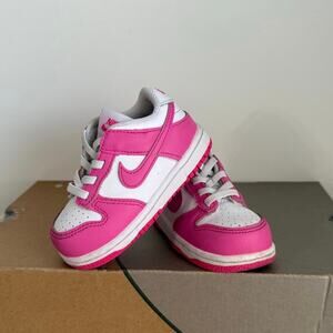 Nike Dunk Low Laser Fushsia/White Toddler Sneakers - SZ 6 C